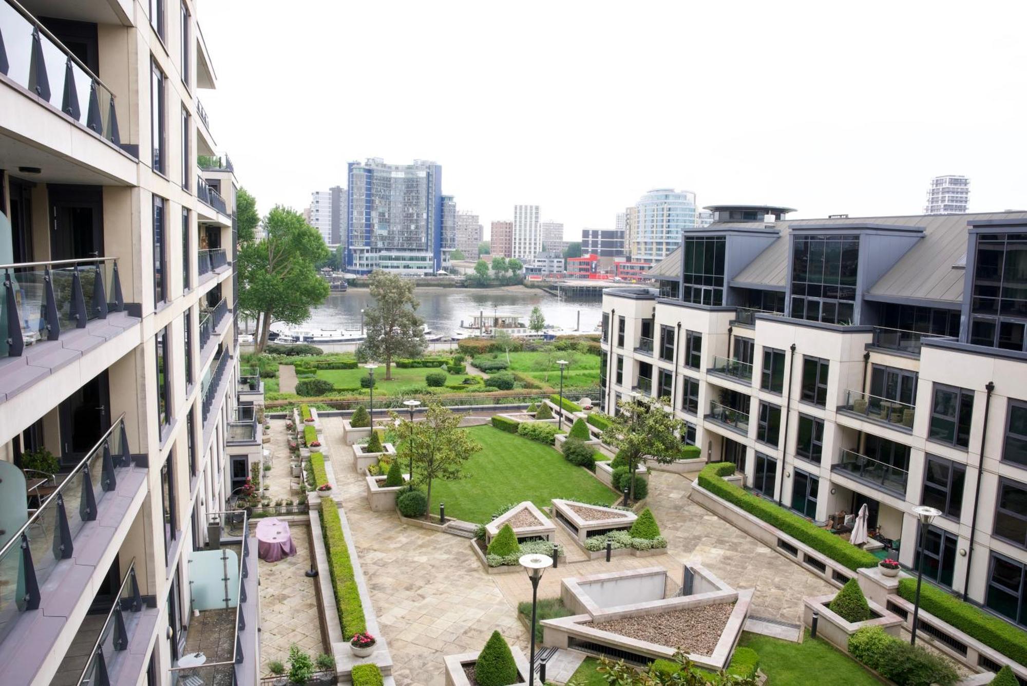 River View Flat In Imperialwharf Apartment London Exterior photo